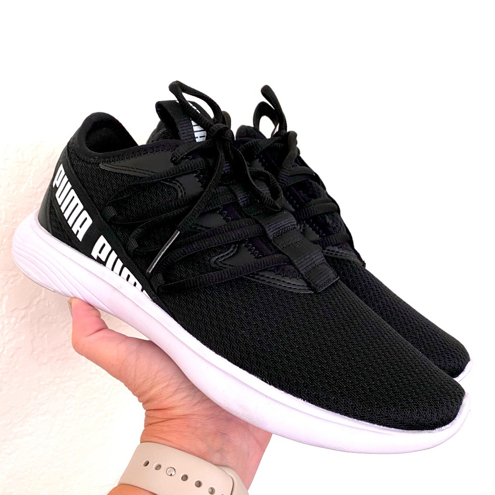 PUMA Star Vital Women’s Training Shoes - Size 8.5